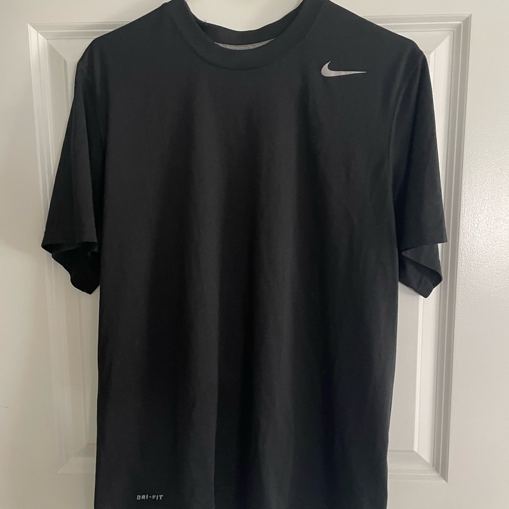 Men’s Nike Black Dri-Fit T-shirt Size M